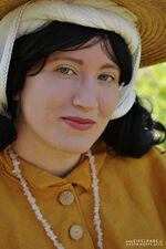 Johanna vom Zweibach, Laya-Priesterin